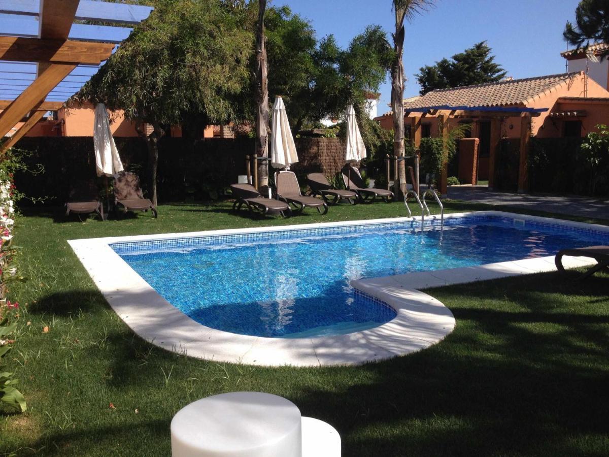 Casa Bungalows Con Jardin Privado Y Piscina Compa Кадис Екстериор снимка